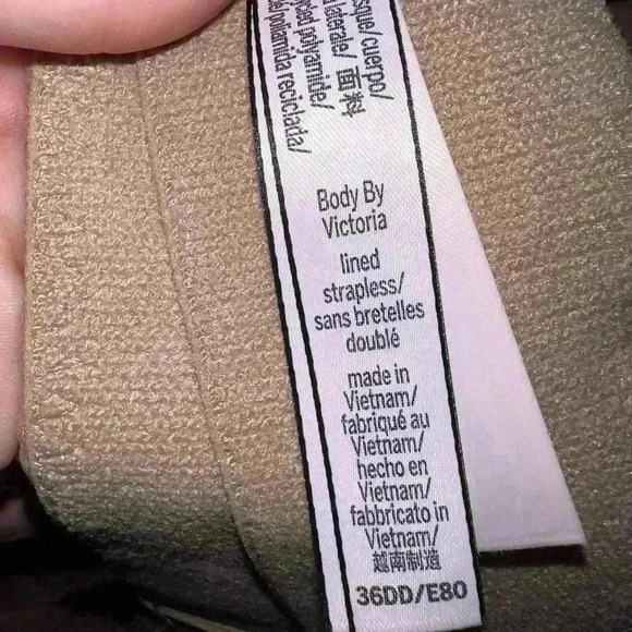 BODY BY VICTORIA Lightly Lined Smooth Strapless / strap Bra 36DD - Picture 10 of 13